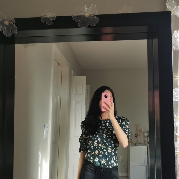 See by Chloe size 36 dark green floral Puff sleeve top - Picture 3 of 9